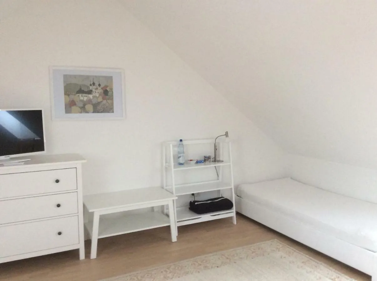Privatunterkunft Ferienwohnung Haus am Wald Waldbrunn